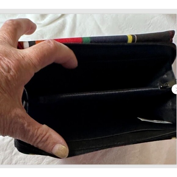 Stripe Multicolor Shoulder Bag 11x7x3 Zipper Close Inner Pockets Matching Wallet - Picture 16 of 16